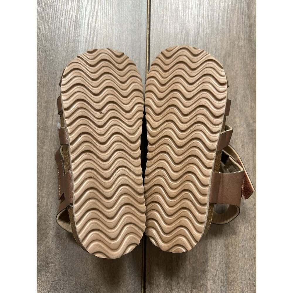 Kids Lucky Brand Sandals *FLAW* - Picture 4 of 7